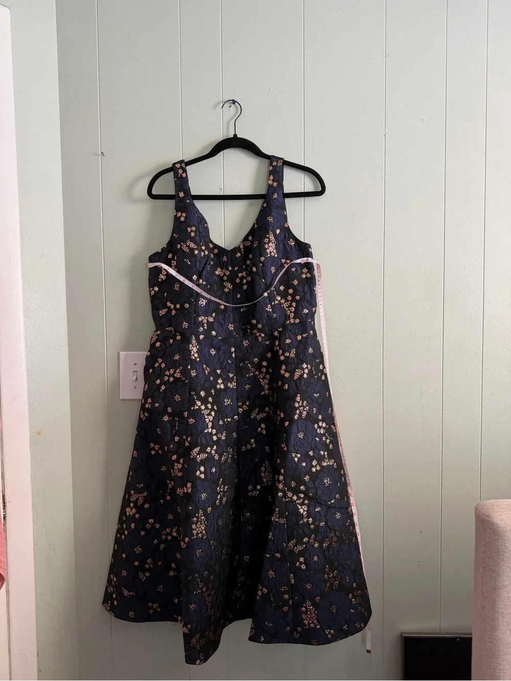 kate spade Navy and Metallic Gold Floral Fit-and-Flare Dress PTP 21 inches L36